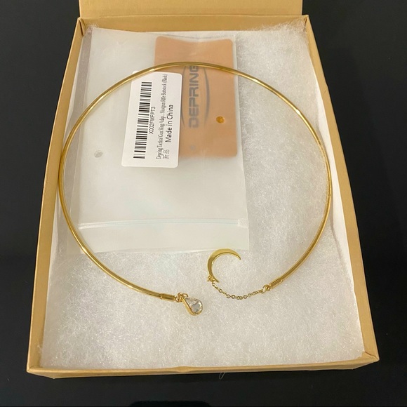 One Tribe  Moon 🌙  Star 💫 Gold Choker. One Size - Picture 6 of 7